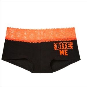 New Victoria’s Secret PINK Lace Boyshort Panties - XS